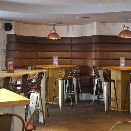 Premier Inn Burton On Trent Central エクステリア 写真